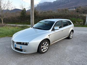 Alfa Romeo 159 1.9 JTDm Sportwagon
