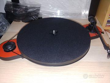 Pro-ject elemental giradischi + ortofon + cappa