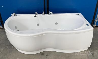 Vasca idromassaggio Novellini