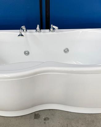 Vasca idromassaggio Novellini