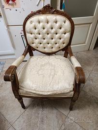 Poltrona in arte povera con cuscino originale 