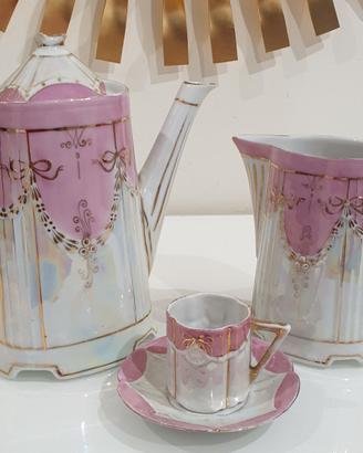 3 pezzi abbinati di ceramiche da collezzione 