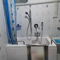 Vasca da bagno per disabili