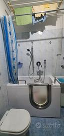 Vasca da bagno per disabili