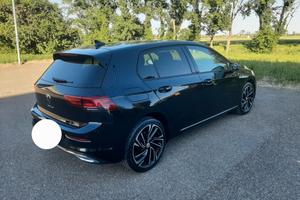 Golf 8