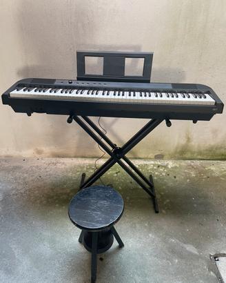 PIanola con pedale e sgabello regolabile