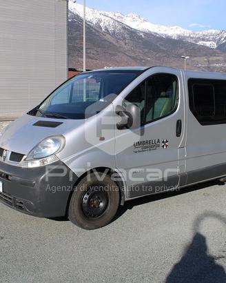 RENAULT Trafic T29 2.5 dCi/140 PL-TN Combi ICE