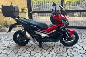 Honda  X ADV.  750. 2020 € 7.500
