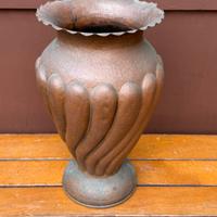Vaso Rame Martellato Anni ‘60 a Spirale
