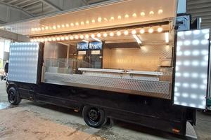 AUTONEGOZIO paninoteca ambulante food truck