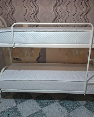 LETTO A CASTELLO COMPLETO DI MATERASSI ALTEZZA 20 