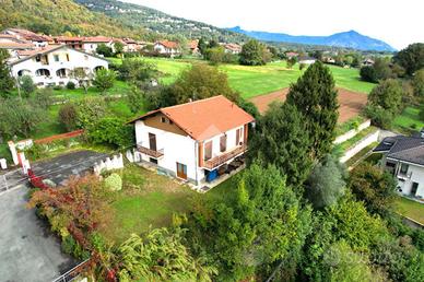 VILLA SINGOLA A GIAVENO