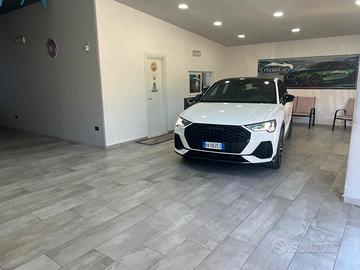 Audi Q3 SPB 35 TDI Identity Black