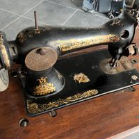 Macchina da cucire Singer