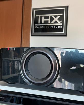 Proiettore JVC D-ILA-X700R 4K e-shift3 THX ISF 3D