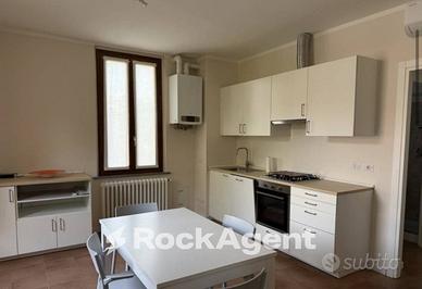 PARMA - ADIACENZE CENTRO - BILOCALE CON TERRAZZINO