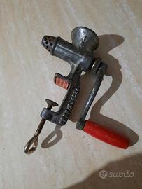 Tritacarne manuale vintage