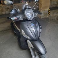 Piaggio Beverly 300