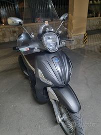 Piaggio Beverly 300