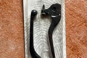 Leve carbonio per Booster Spirit