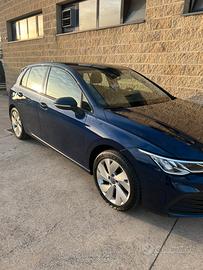 Golf 8 1.5 tsi 130cv
