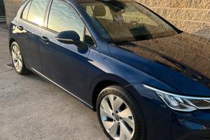 Golf 8 1.5 tsi 130cv