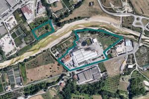 Azienda specializzata nelle lavorazioni di capi di