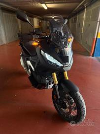 Honda X-ADV 750 - 2023