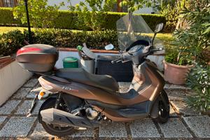 Scooter Sym HD 300
