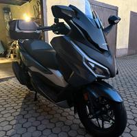 Honda forza 350 delux