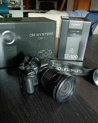 Olympus OM 1 + Zoom Zuiko digital ED 12-100 F4 PRO