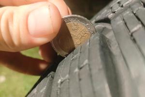 2 Gomme invernali 235/65 r17