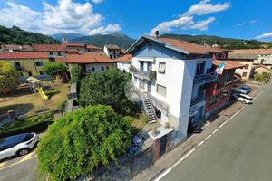 CASA SEMINDIPENDENTE A MIAGLIANO