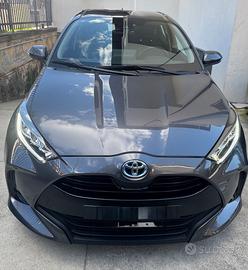 Toyota Yaris hybrida