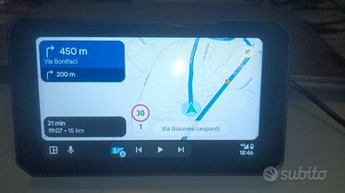 Navigatore moto con controllo pressione pneumatici