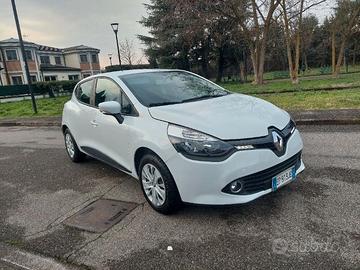 Renault Clio 1.2 75CV GPL 5 porte Live Gomme Nuove