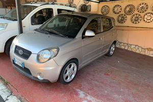 Kia picanto 1.1 benz full neo patent