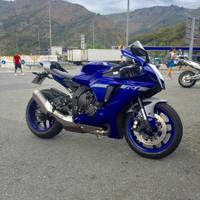 Yamaha YZF R1 - 2018