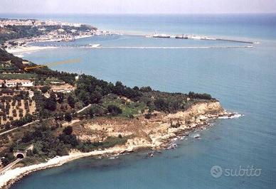 Terreno di 10500 m² a Ortona