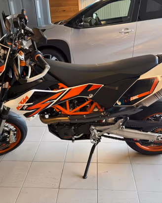 KTM 690 SMC R 2014 – Depotenziata – 16.300 km
