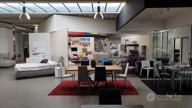 Mercatino dell'usato ss 106 Crotone