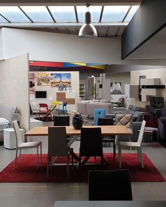 Mercatino dell'usato ss 106 Crotone