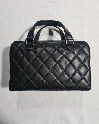 Chanel Boston Bag in Pelle Matelassé