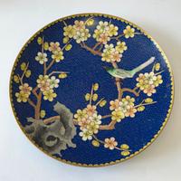 Piatto in bronzo smaltato cloisonné cinese