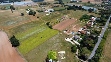 Latina (LT) - Terreno agricolo di 2,2 HA | TR412