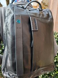 Zaini da viaggio o lavoro Piquadro e Gaudì  Leggi