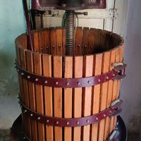 TORCHIO - PIGIA UVA e N.2 MASTELLI/TINI PER UVA.