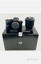 Sony Alpha 7 IV + FE 28-70 mmf3.5-5.6 ELE-0004 ZYQ
