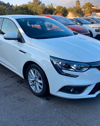 Renault Megane Mégane Sporter dCi 8V 110 CV EDC En