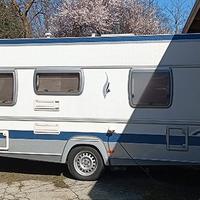 CARAVAN FENDT SAPHIR 490